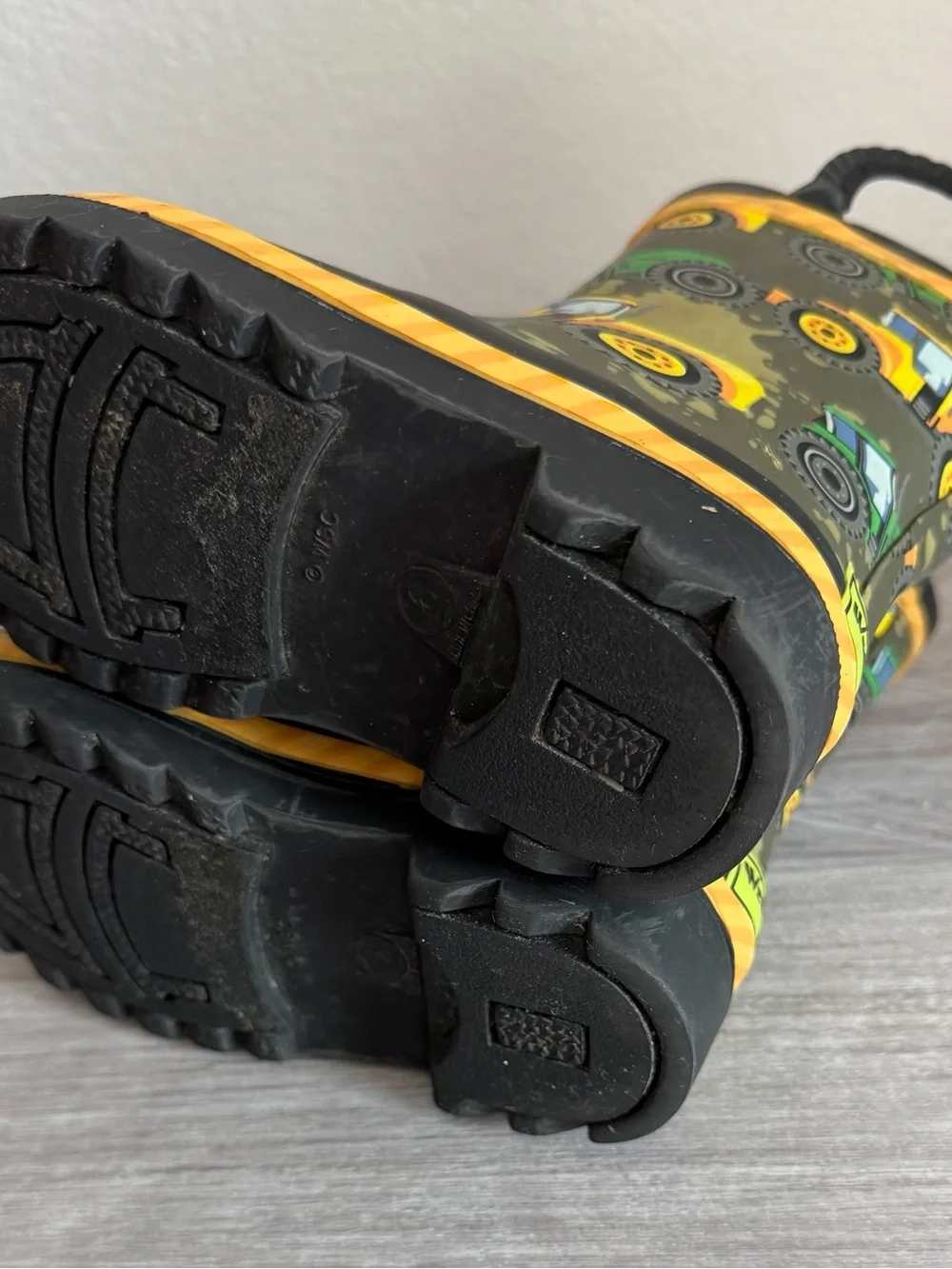 Western Chief Green & Yellow Tractor Farmer Slip-on Waterproof Rain Boots 6
